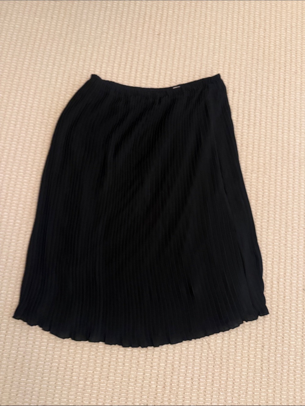English Laundry Black Pleated Midi Skirt